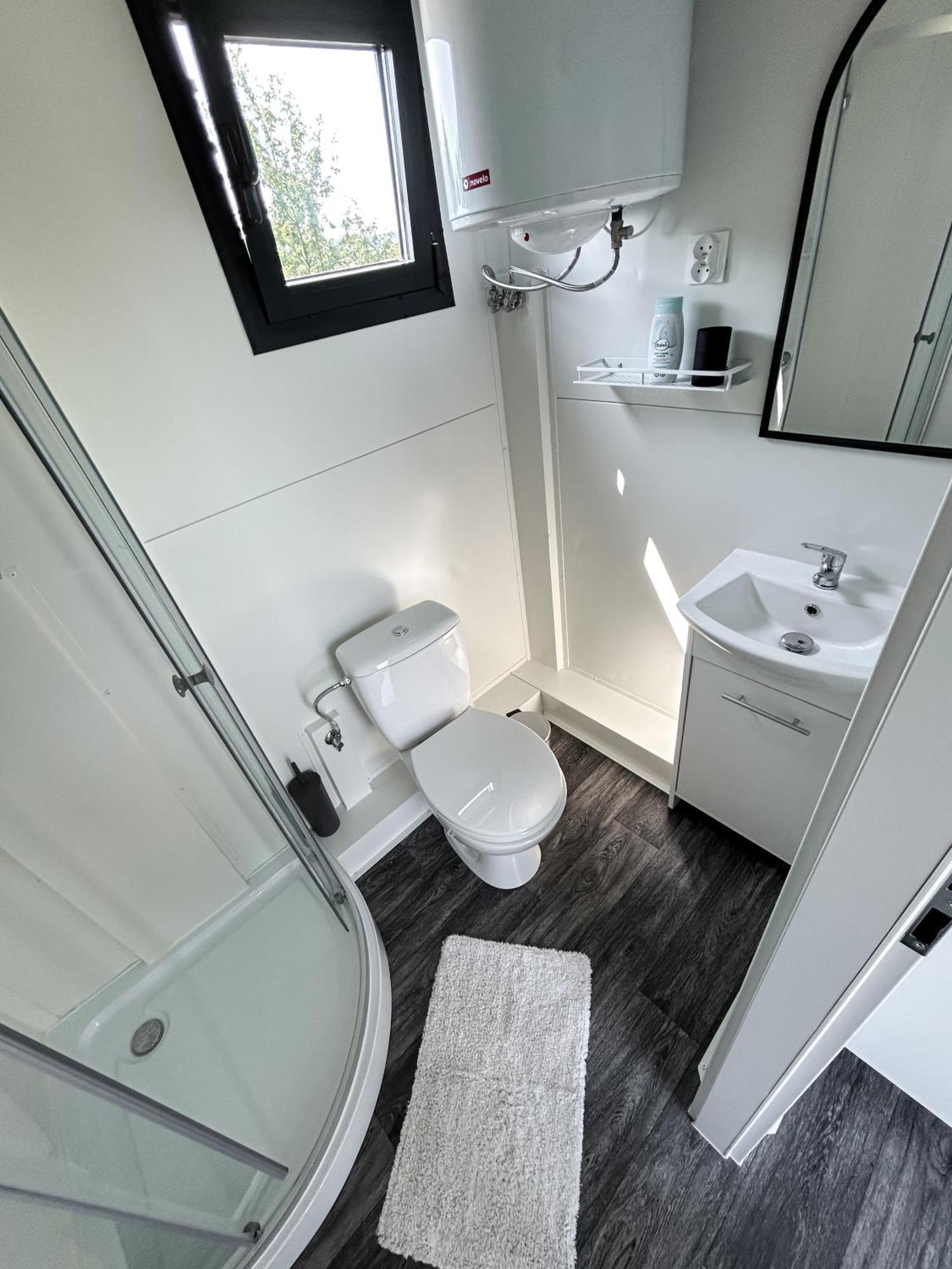 Tiny House Mezi Sklepy Lejlighed Kobylí Eksteriør billede
