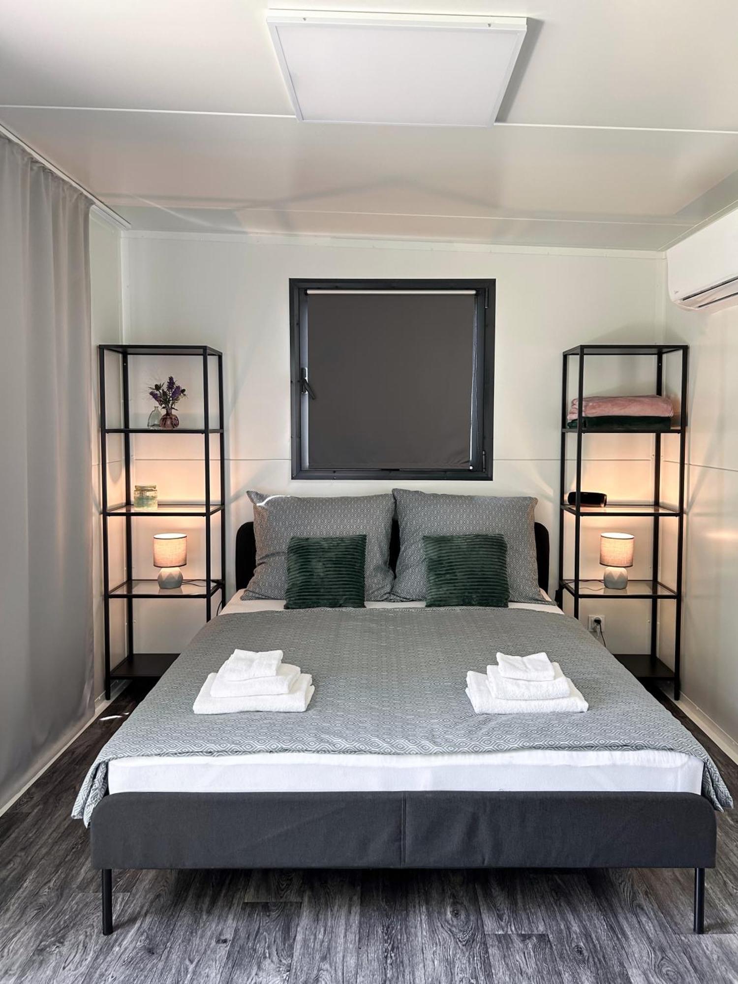 Tiny House Mezi Sklepy Lejlighed Kobylí Eksteriør billede