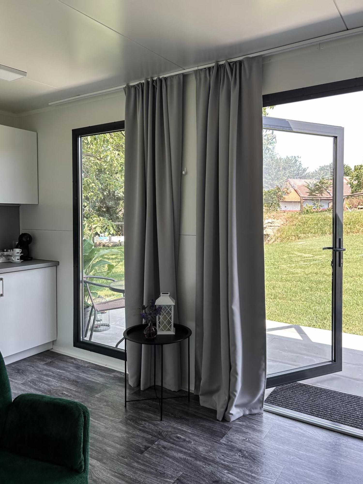 Tiny House Mezi Sklepy Lejlighed Kobylí Eksteriør billede