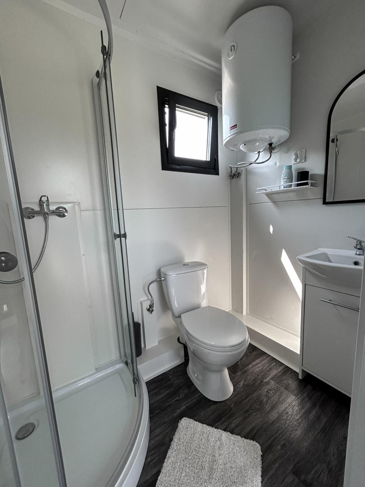 Tiny House Mezi Sklepy Lejlighed Kobylí Eksteriør billede